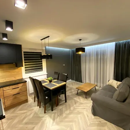 Apartament Z Ogrodkiem Szczytno Mazury * Щитно